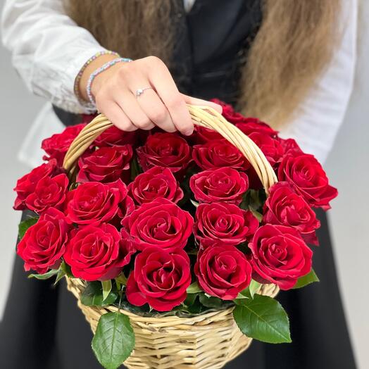 Корзина 25 роз