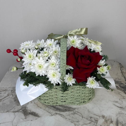 Композиция «Роза в снегу»