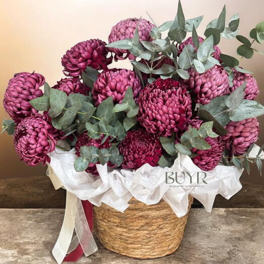 Корзина с хризантемами Бигуди