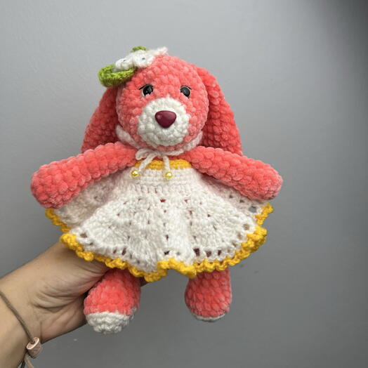 Игрушка ручной работы Зайка