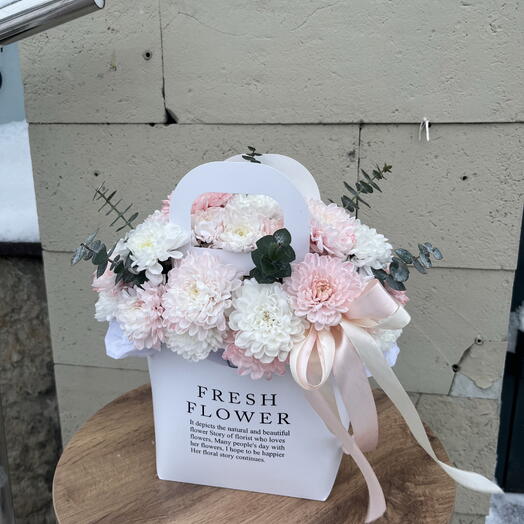 Цветы в коробке 💖 нежная любовь 💖