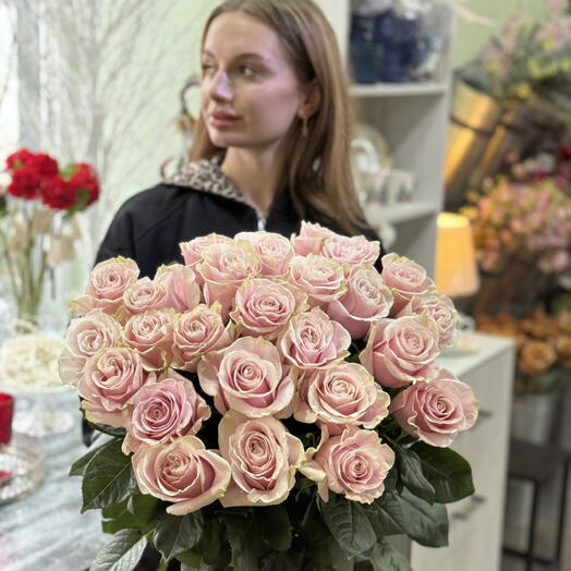 Букет розовых роз