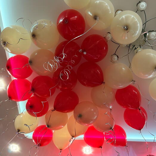 30 шариков в потолок