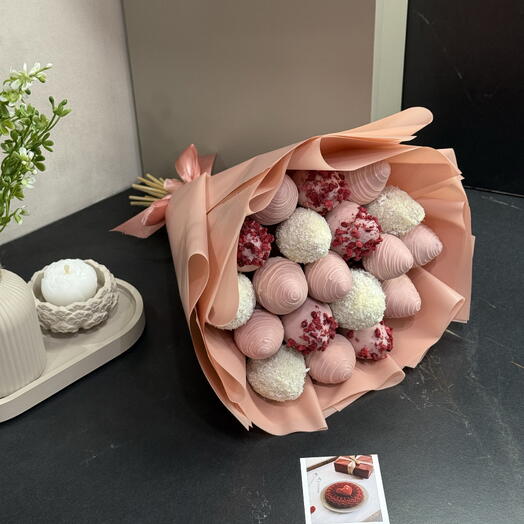 Букет клубники в шоколаде 19шт