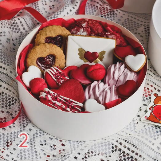 Набор День влюбленных 2 (печенье, зефир и пряники)