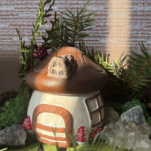 Шкатулка «домик гнома»
