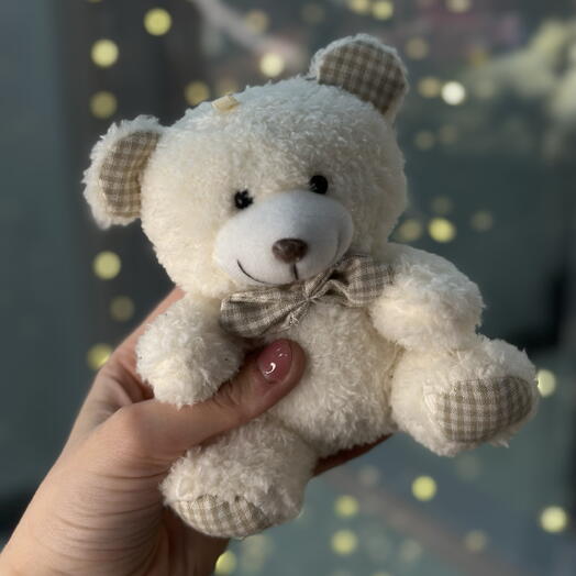 Игрушка медведь брелок белый