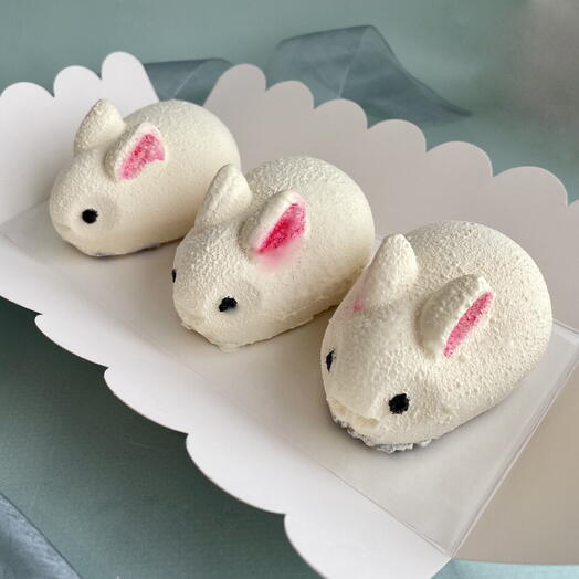 Муссовый кролик - набор из 3 пирожных