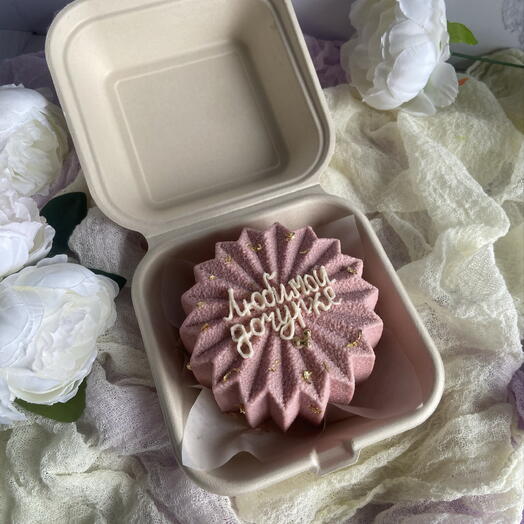 Муссовый бенто с надписью 🎀💕