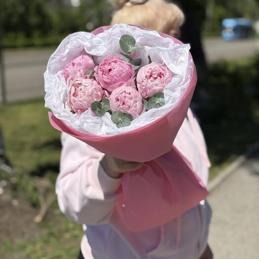 5 пионов с Эвкалиптом