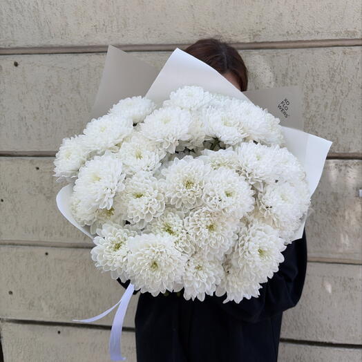 Букет из кустовой хризантемы от XOFLOWERS
