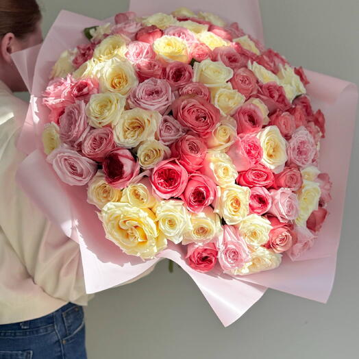Букет из 101 пионовидной розы 🌸