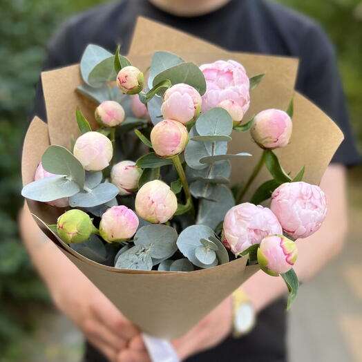 Кустовые пионы розовые 💕с эвкалиптом