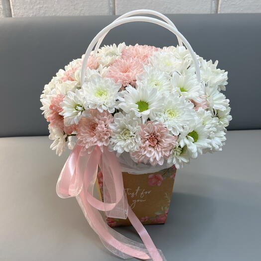 Сумочка со цветами 🌸🌿композиция в сумочке
