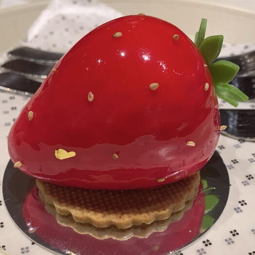 Клубничное сердце