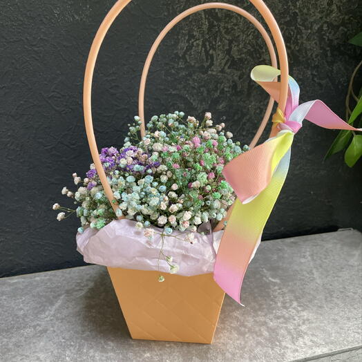 Разноцветная композиция гипсофилы доставка г. Новый Уренгой 🌺💐