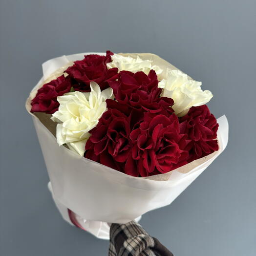 Букет вывернутых роз 🌹