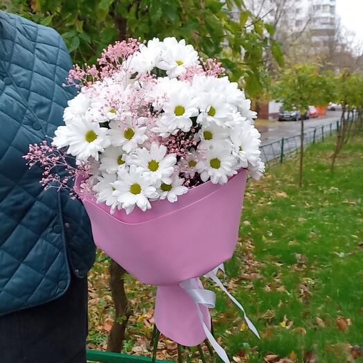 Монобукет из кустовой хризантемы "Пломбир"