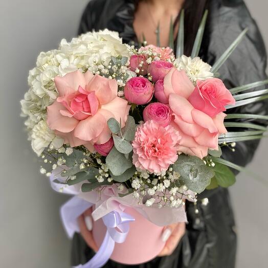 Микс цветов в коробочке🌸