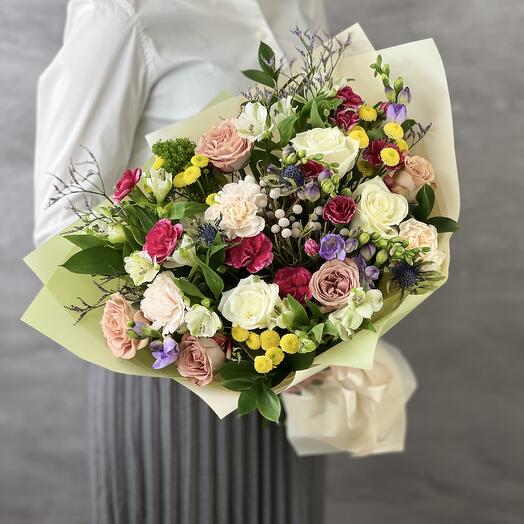 Букет с розами Фолли