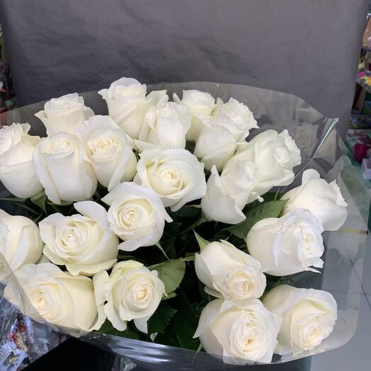 Ramo de rosas blancas