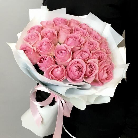 25 розовых роз Кения