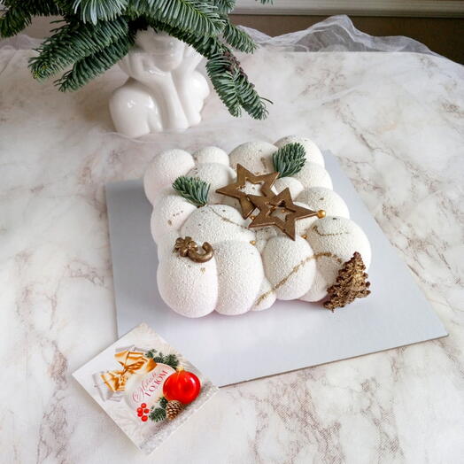 Торт муссовый зимний