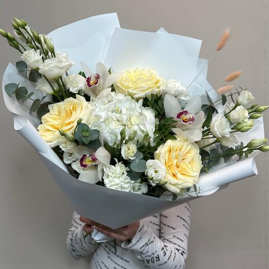 Handmade with hydrangea orchid and eustoma