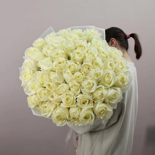 51 white roses in a package