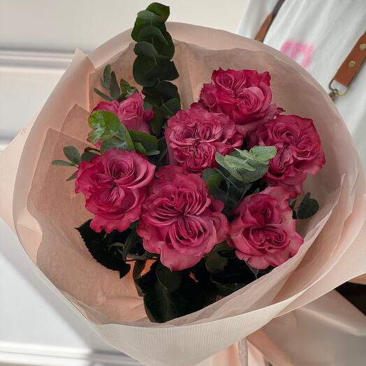 Букет из пионовидных роз кантри блюз