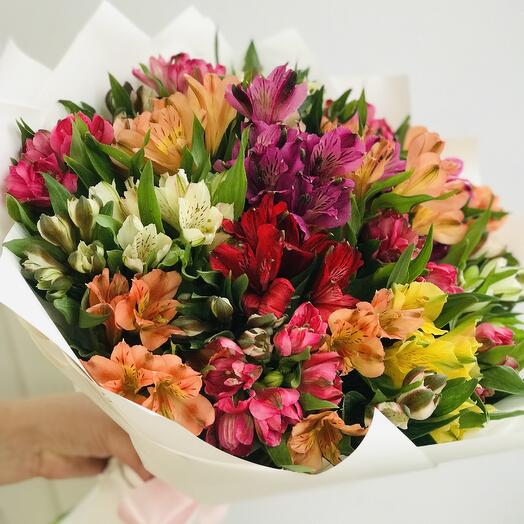 Букет «Радужная Альстромерия»