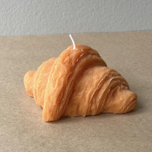 Свеча круассан