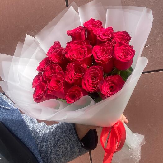 Хит🔥Букет из 19 красных роз🌹