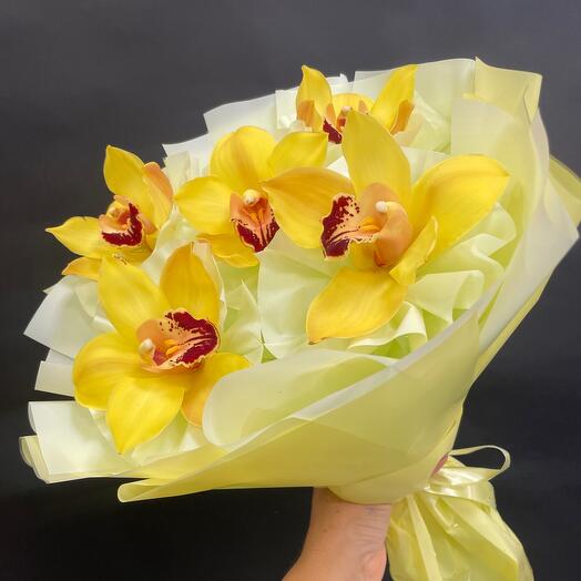 Букет из орхидеи желтый. 5 орхидей