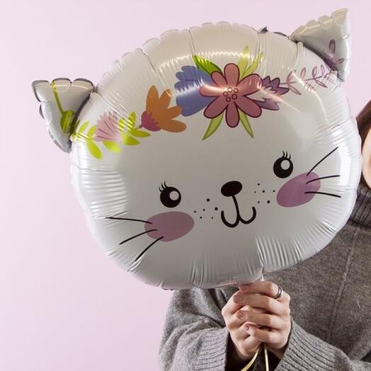 Шар кошка, котёнок с цветочным ободком
