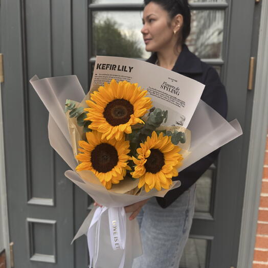 Яркие солнышке в стильном букете 🌻подсолнухи / цветы в Уфе с доставкой