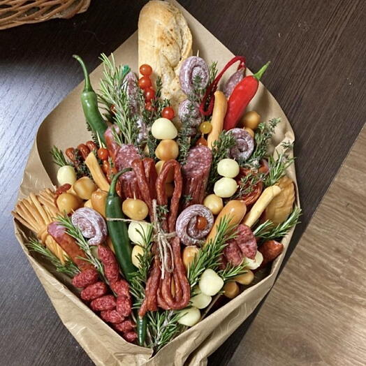 Мужской букет из колбас L