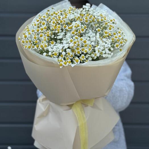 Букет с ромашками