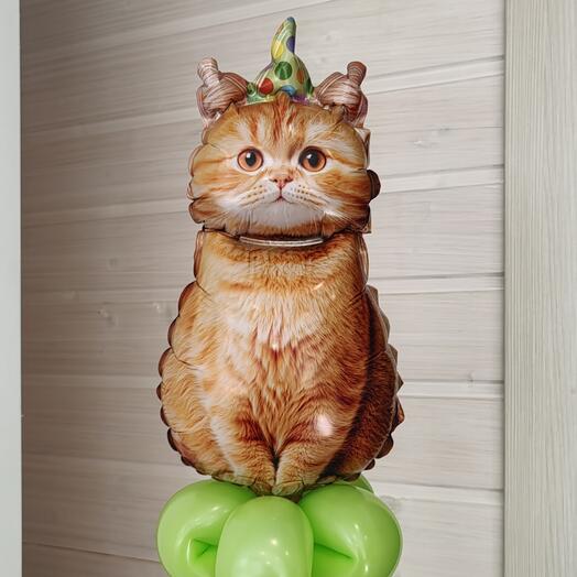 Шар - игрушка мини фигурка Котёнок в колпачке. Шары шарики