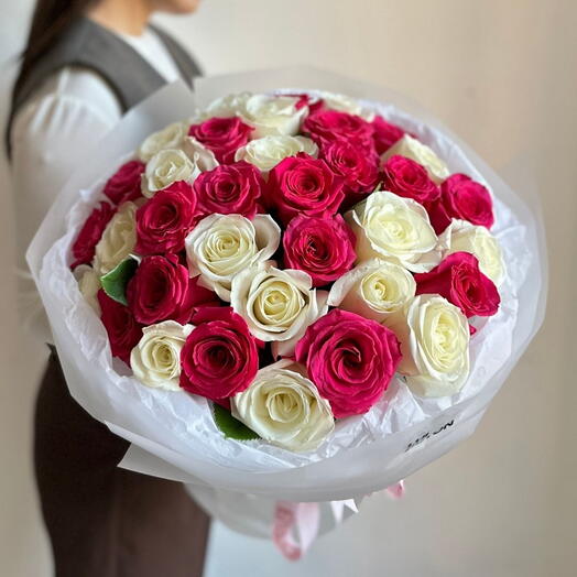 Букет "35 ярких роз микс"