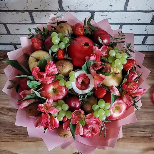 Фиеста краок 😍 ️Фруктовый букет с гранатом , кокосом, клубникой и Альстромерией 🍓