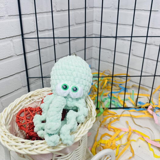 Вязаный игрушка брелок осьминог 🐙
