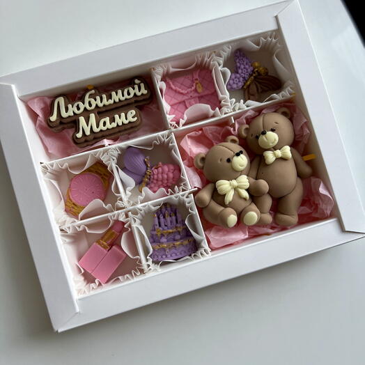 Шоколад ручной работы для мамы с мишками