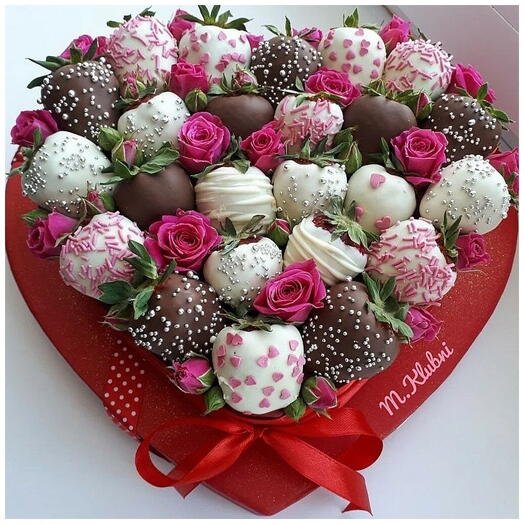 Клубника в шоколаде 23 штуки