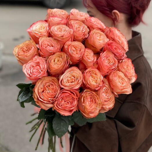 Розы Кахала 25 шт