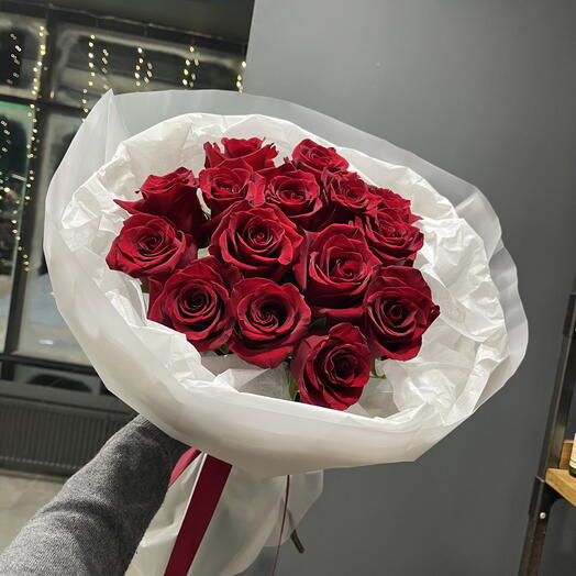 Букет из красных роз