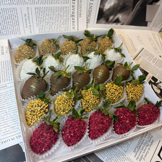 Набор из клубнички 25 штучек