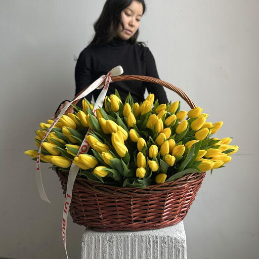 Композиция "101 тюльпан"