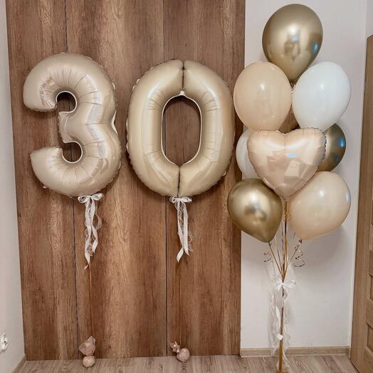 Champagne Elegance: Luxury 30th Birthday Balloon Arrangement
