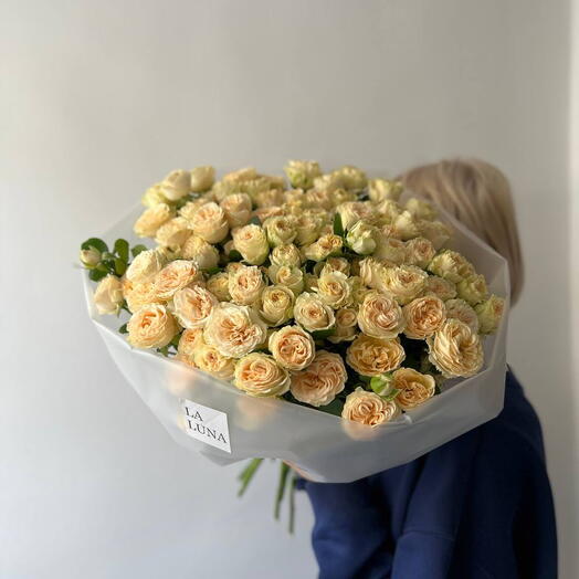 Монобукет из 25 кустовых роз Summer rose